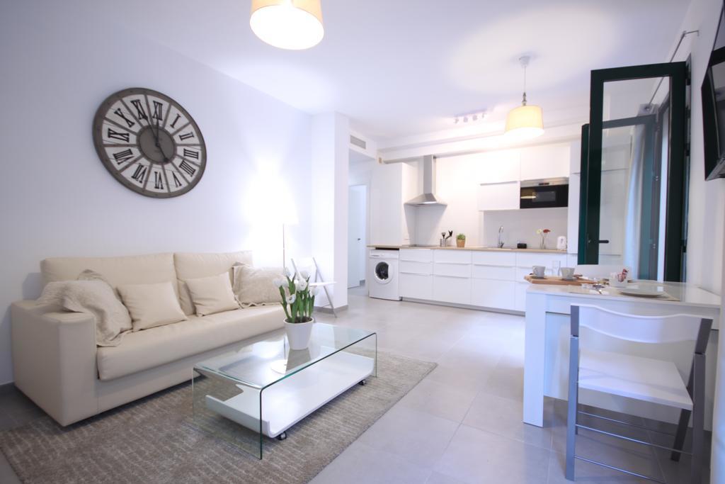 Holidays2Malaga Flamenco Apartments Exteriör bild